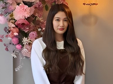 chief　ネイリスト